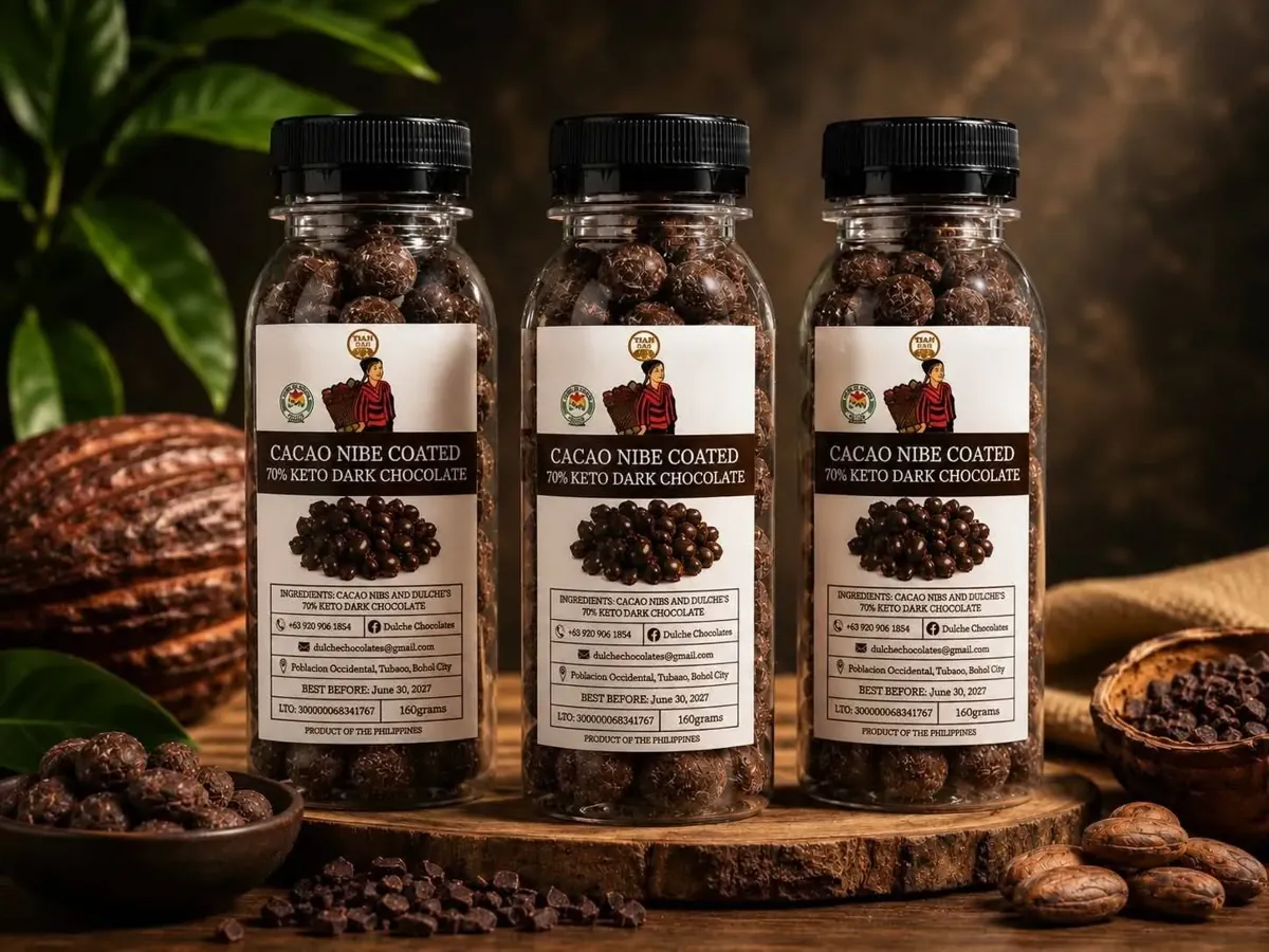 Cacao nibs coated in keto dark chocolate