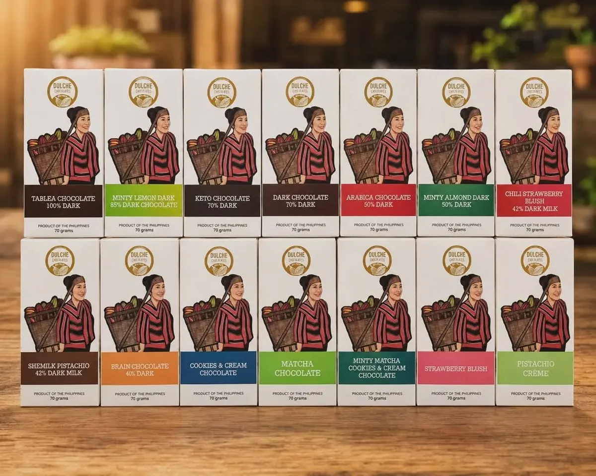 All fourteen Dulche chocolate bars